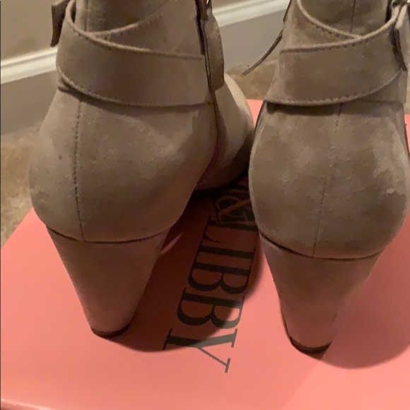 Booties - Picture 4 of 8